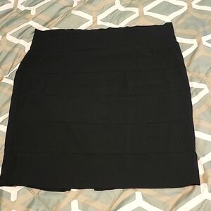 Black banded pencil skirt w/ slit